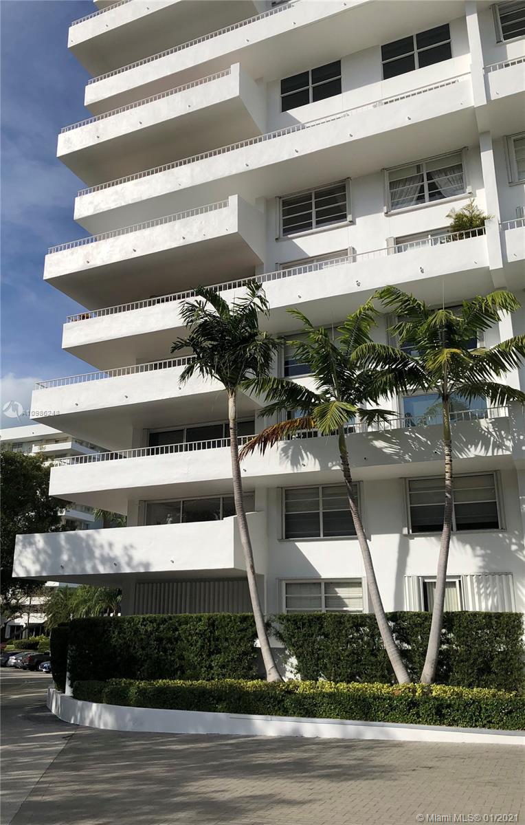 Key Biscayne, FL 33149,199 Ocean Lane Dr #115