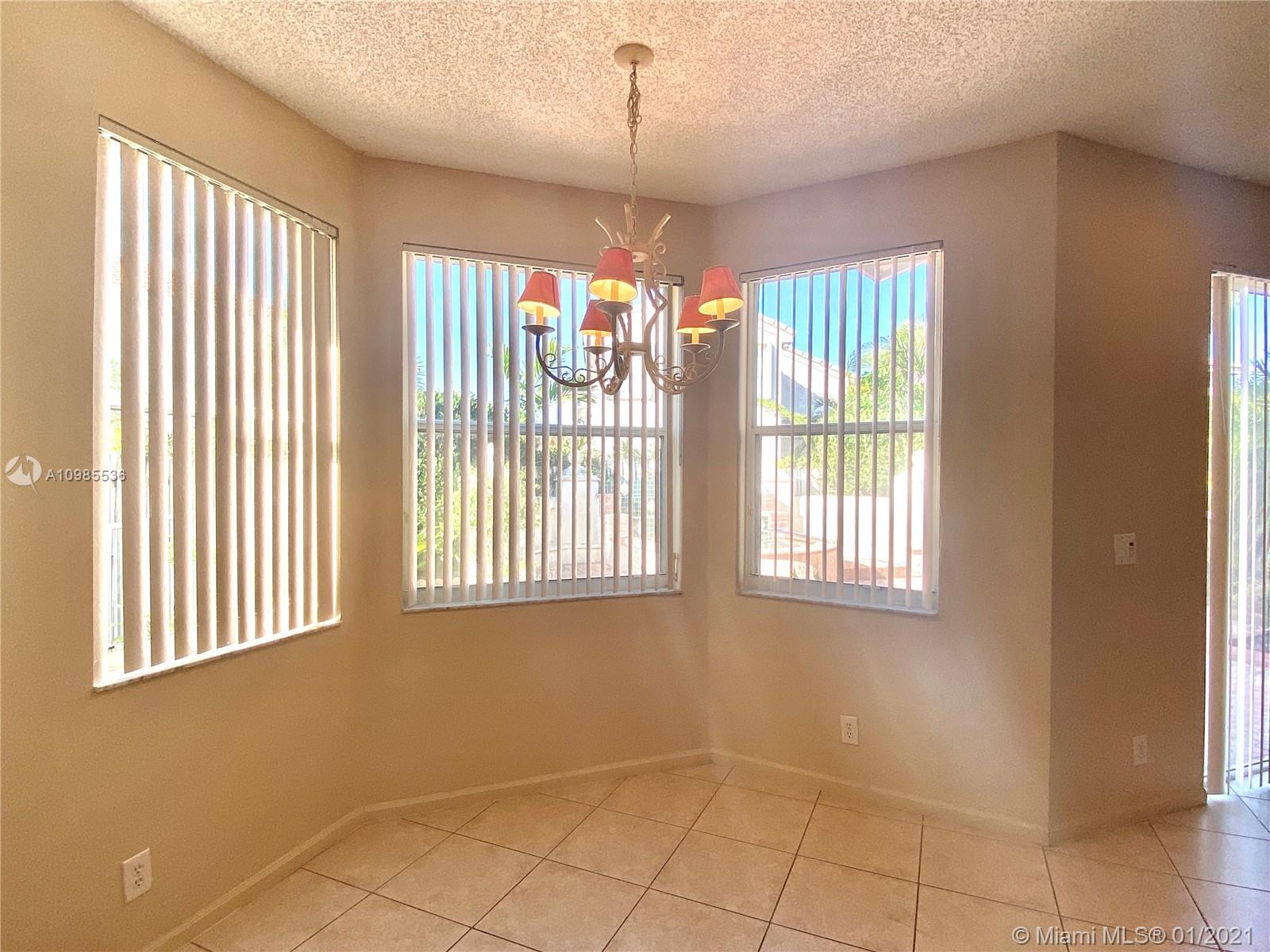3132 SW 176th Way