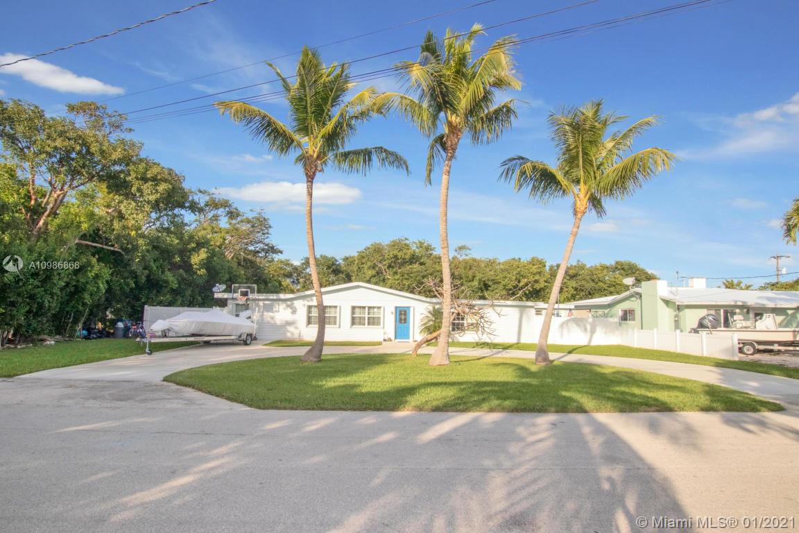 130 Harborview Dr, Key Largo, FL 33070