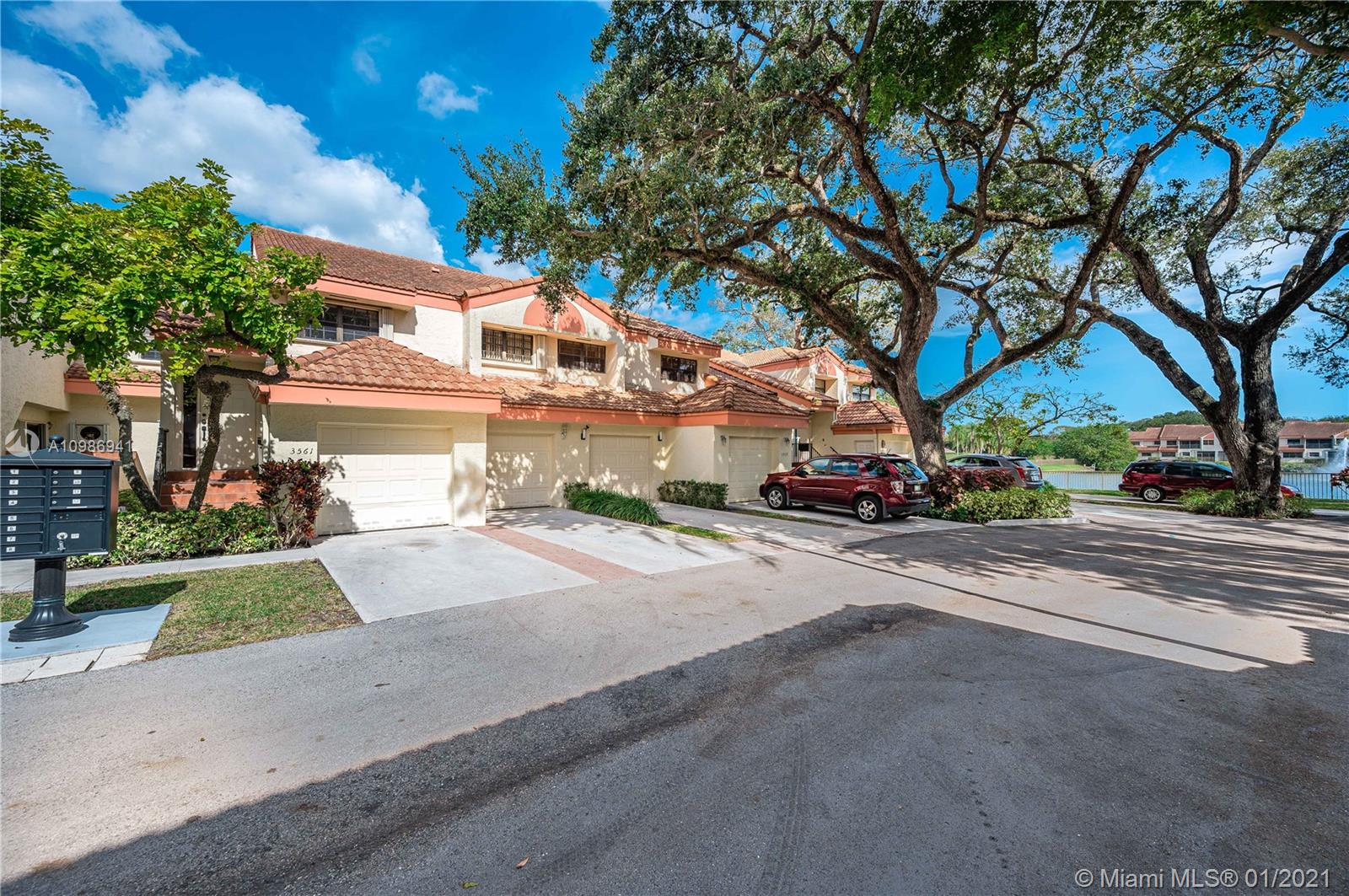 Hollywood, FL 33021,3561 Arbor Lane #2303