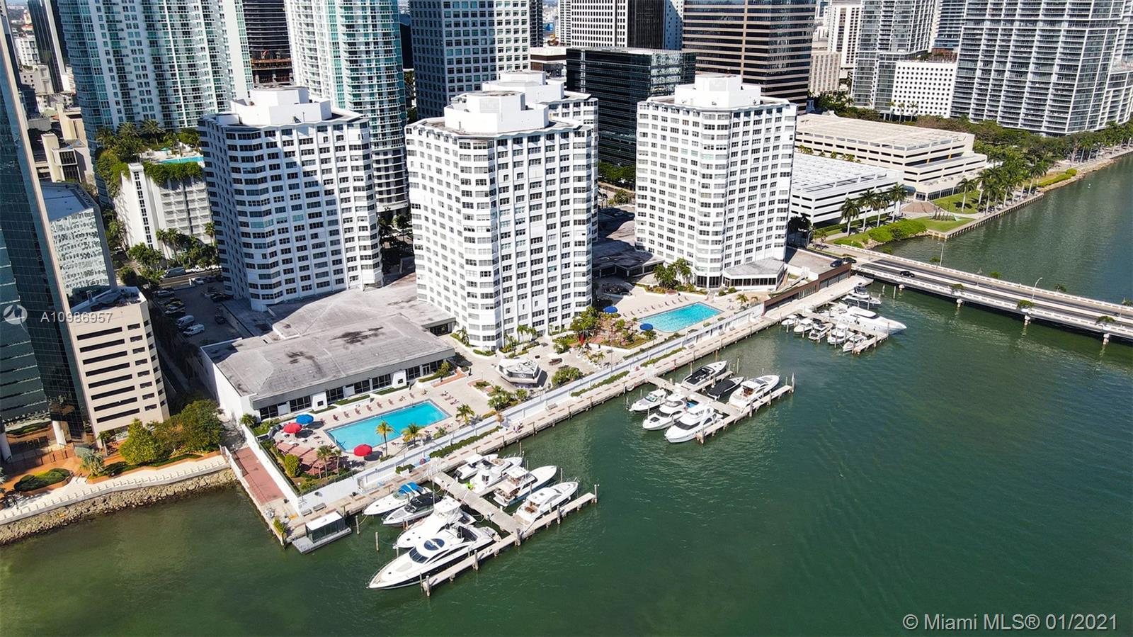 Miami, FL 33131,999 S Brickell Bay Dr #2007