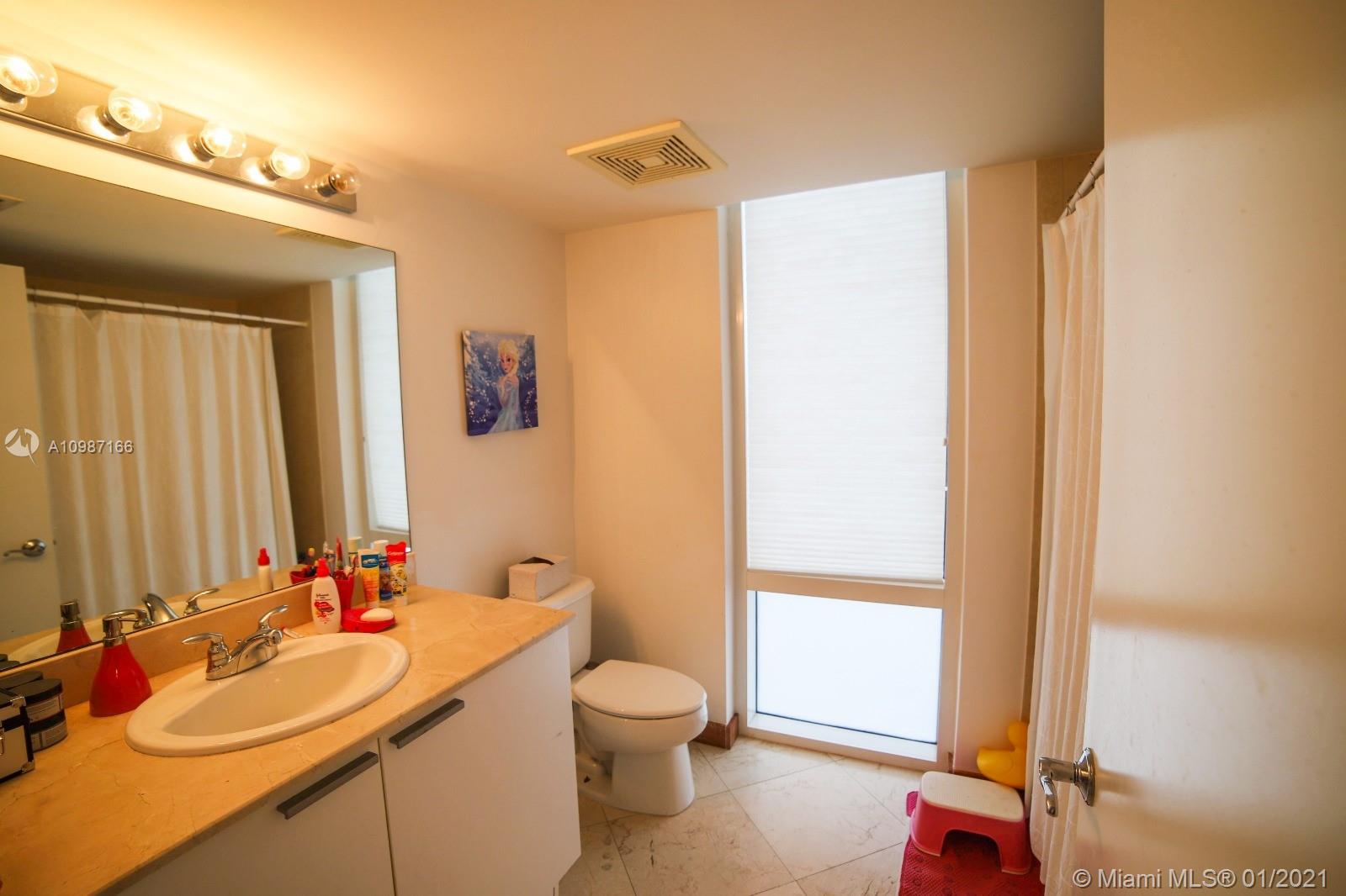 Sunny Isles Beach, FL 33160,16699 Collins Ave #1203