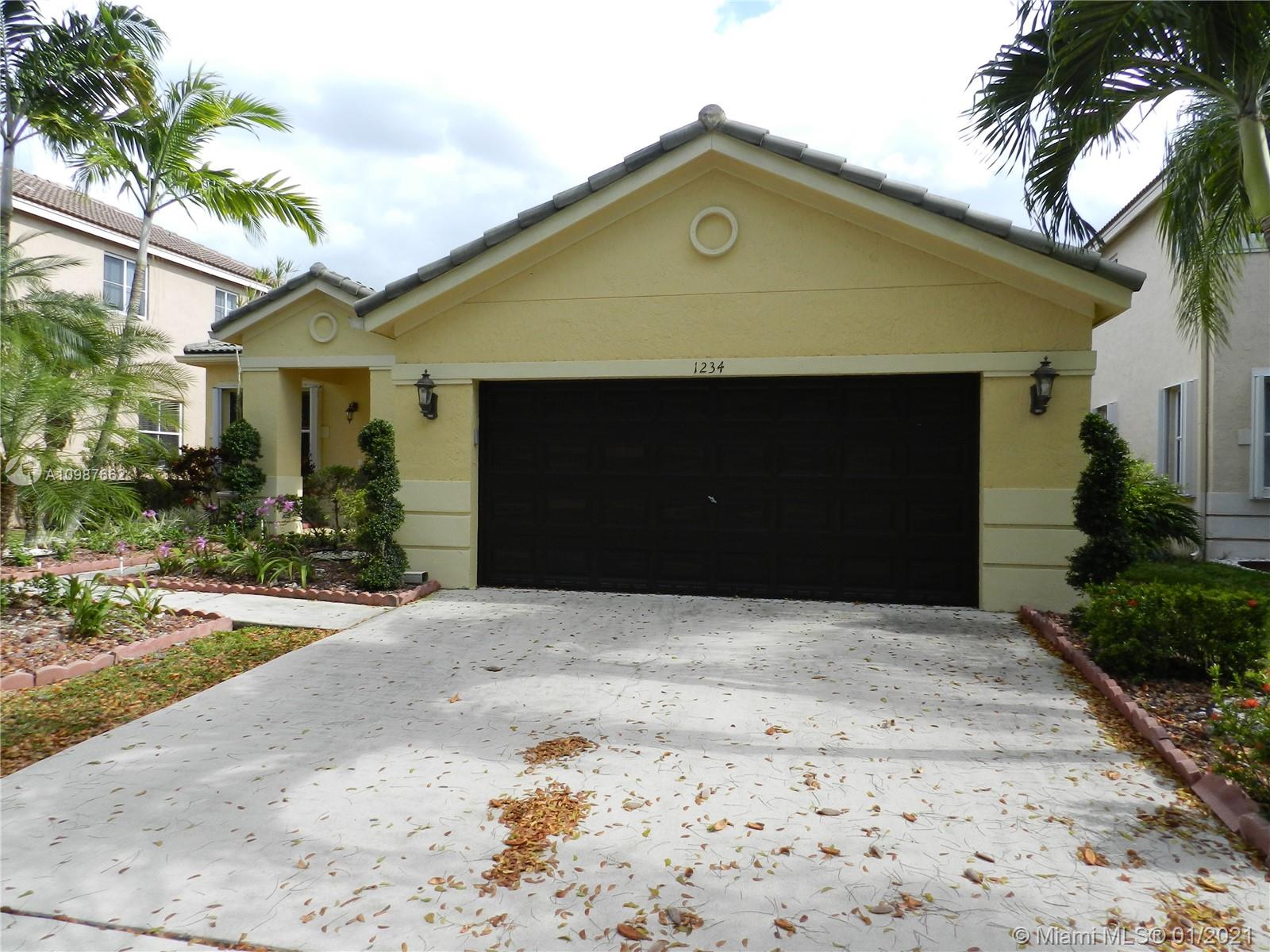 Weston, FL 33327,1234 Chenille Cir