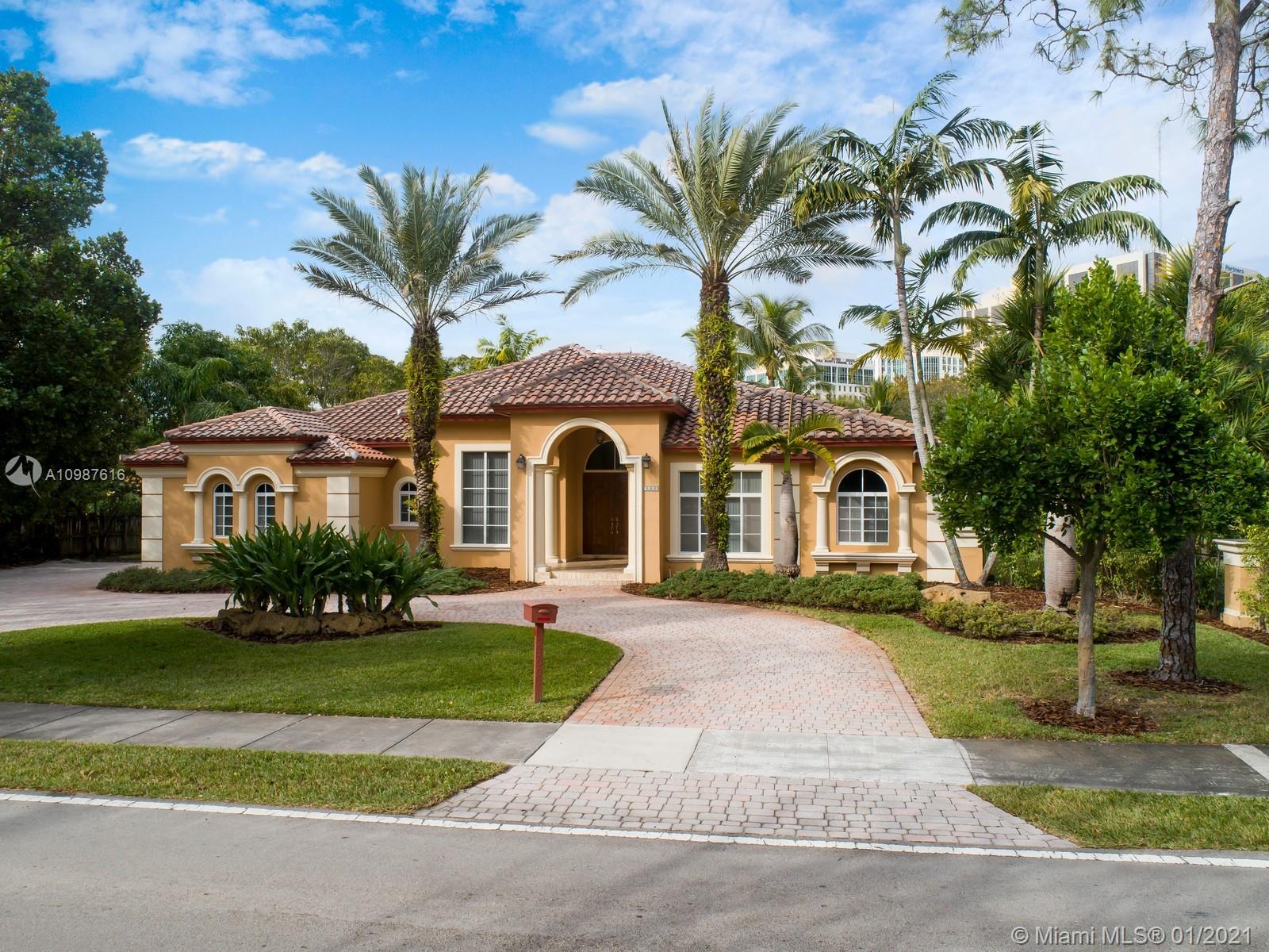 Pinecrest, FL 33156,9300 SW 72nd Ave