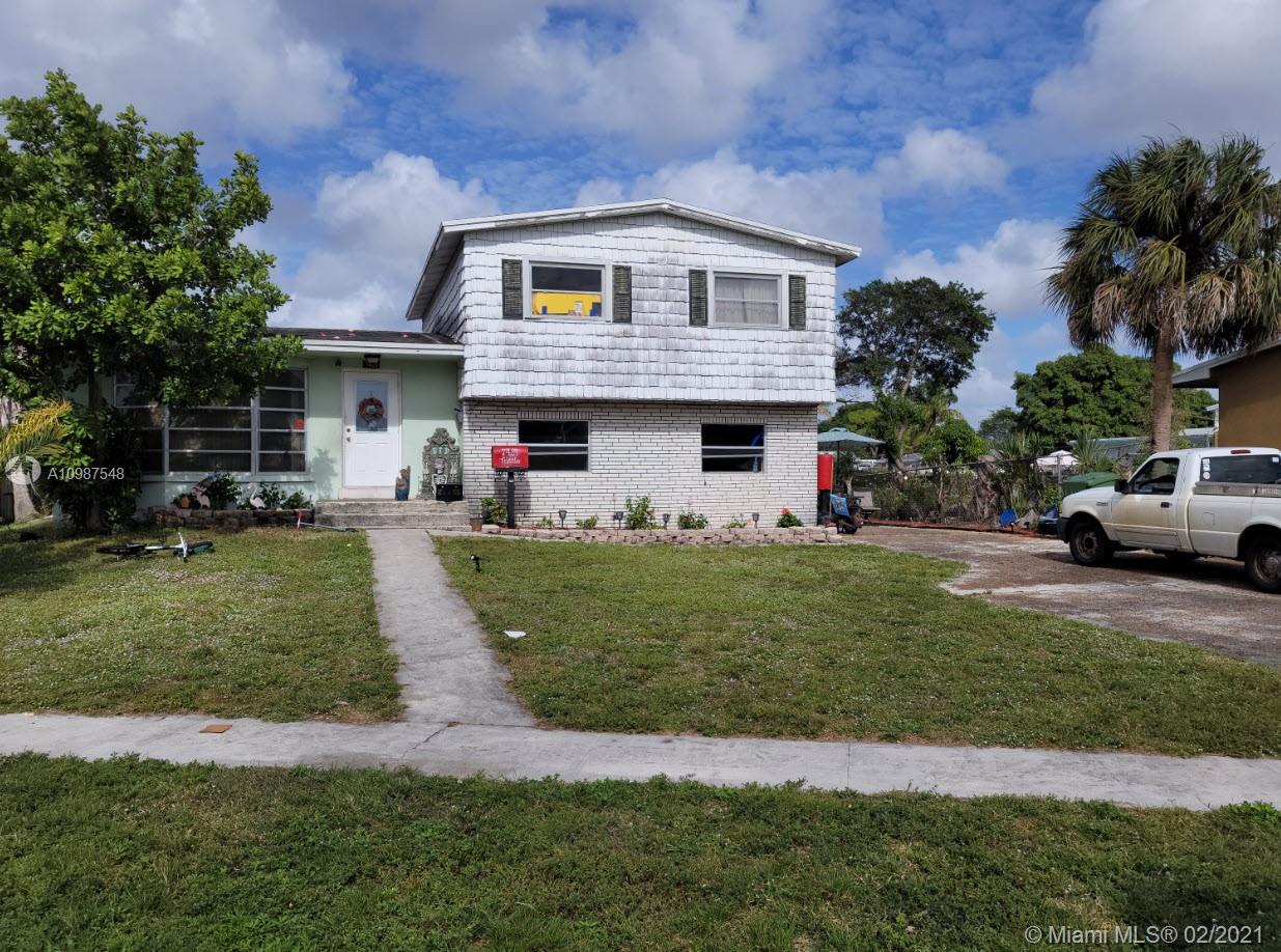 Pembroke Pines, FL 33024,7421 NW 1st Ct