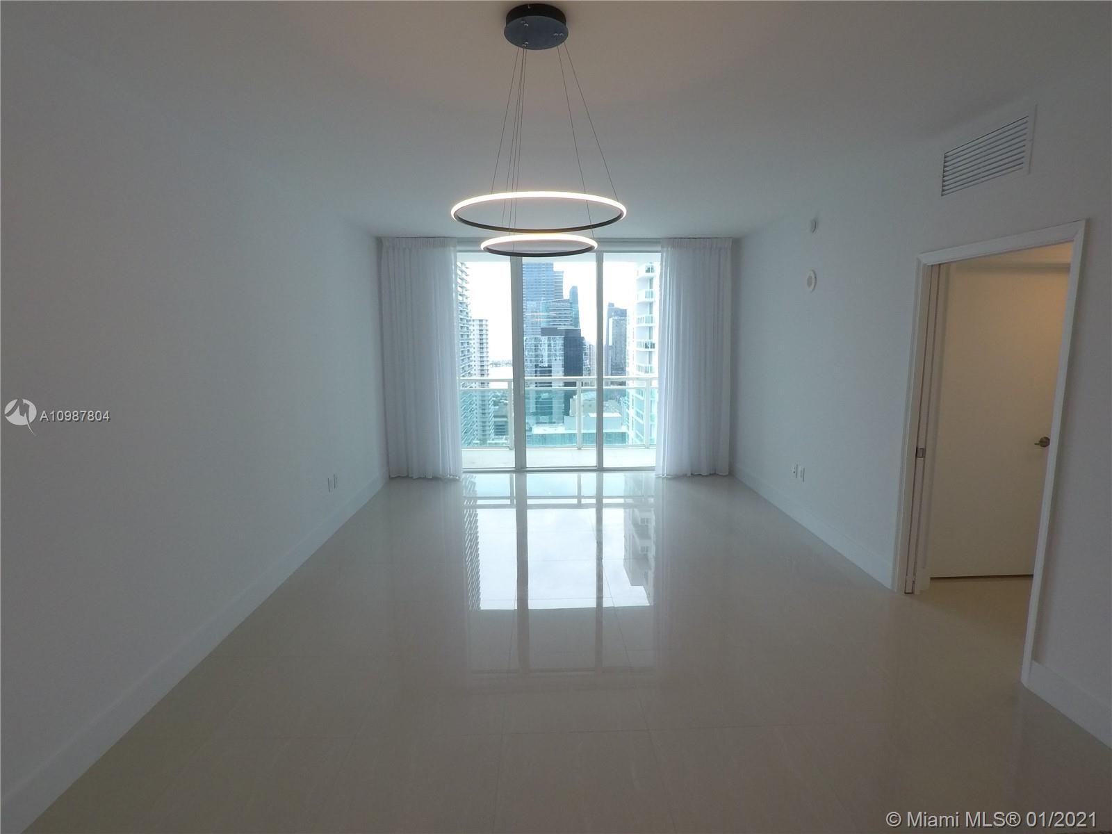 950 Brickell Bay Dr #3503, Miami, FL 33131