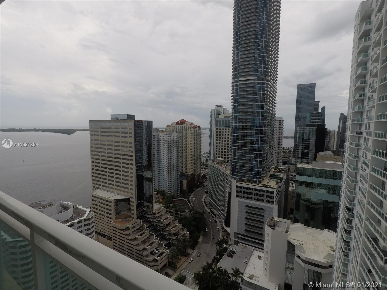 Miami, FL 33131,950 Brickell Bay Dr #3503