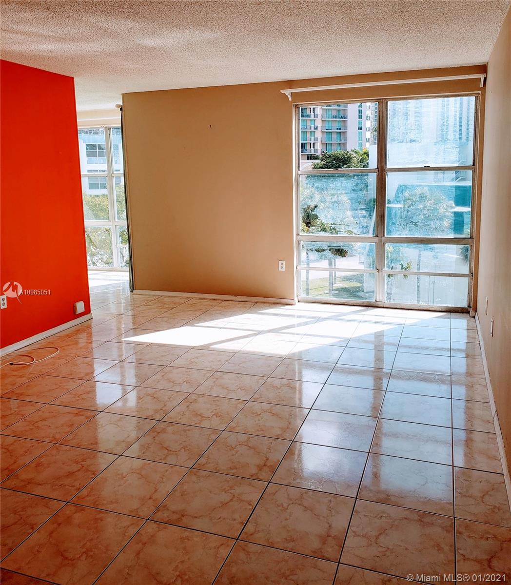 Sunny Isles Beach, FL 33160,200 177th Dr #410