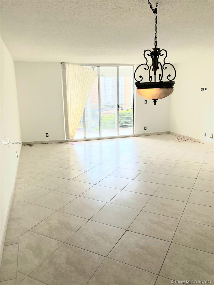 Hallandale Beach, FL 33009,100 Golden Isles Drive #714