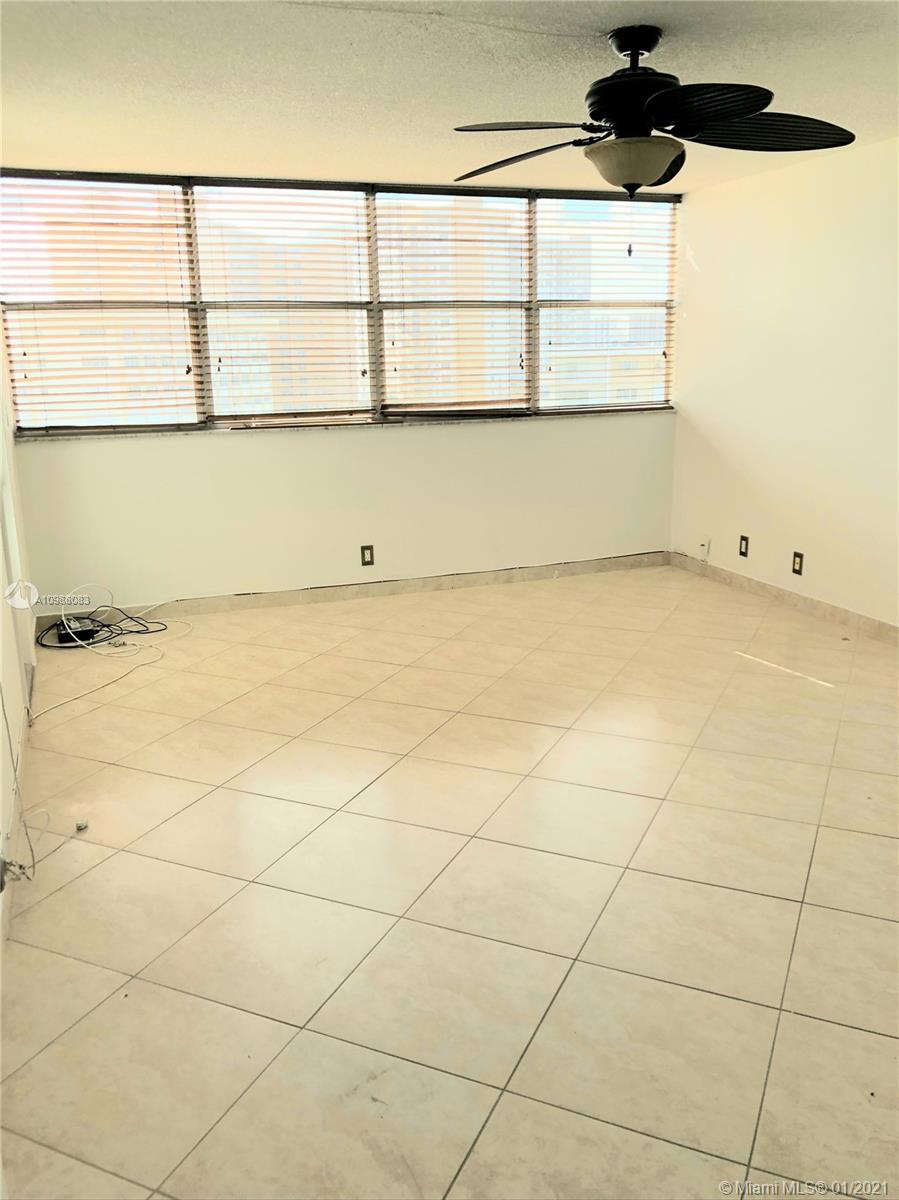 Hallandale Beach, FL 33009,100 Golden Isles Drive #714