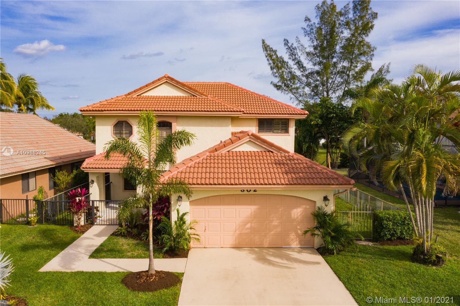 302 NW 37th Way, Deerfield Beach, FL 33442