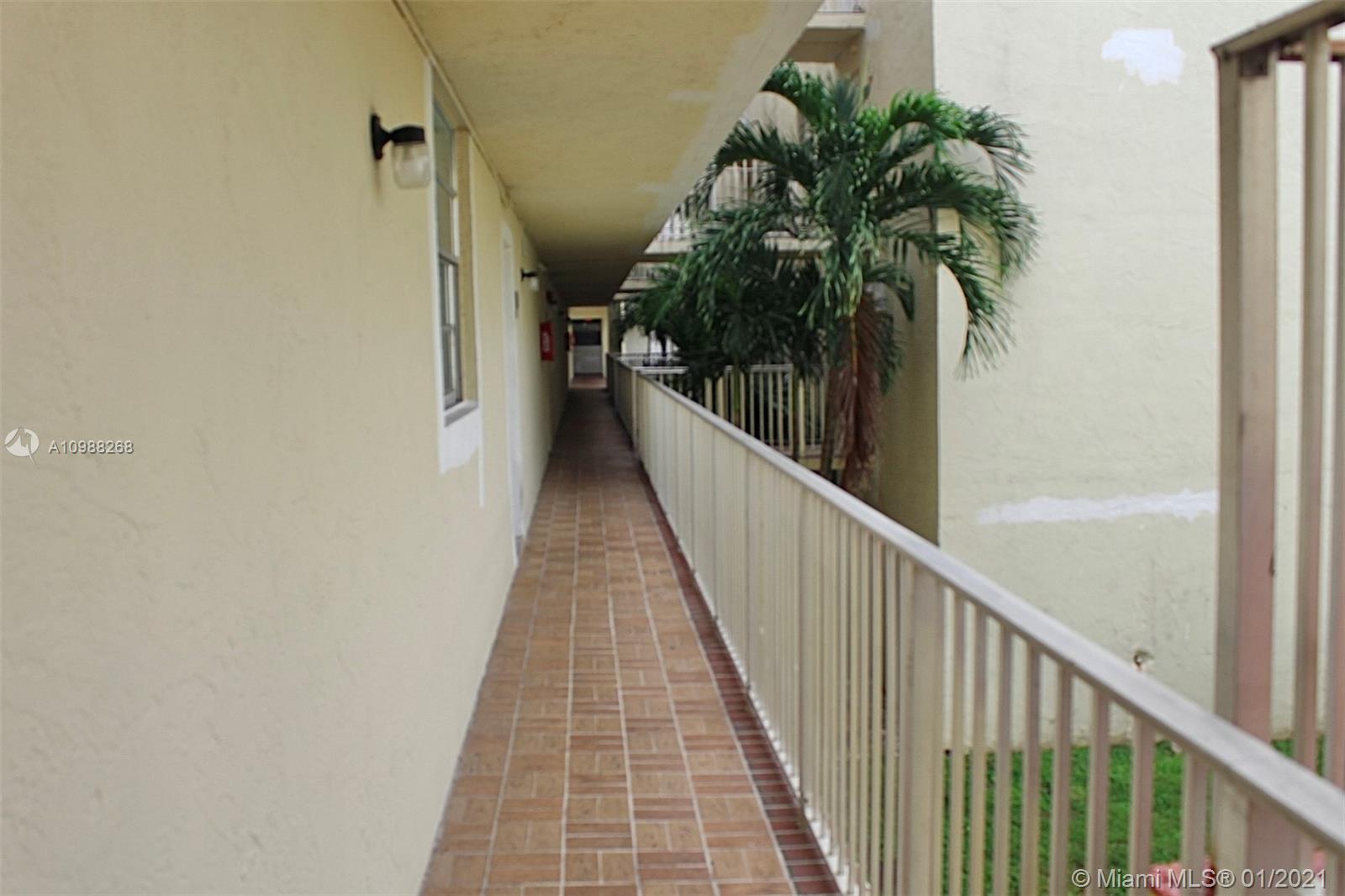 Hialeah Gardens, FL 33016,10090 NW 80th Ct #1261