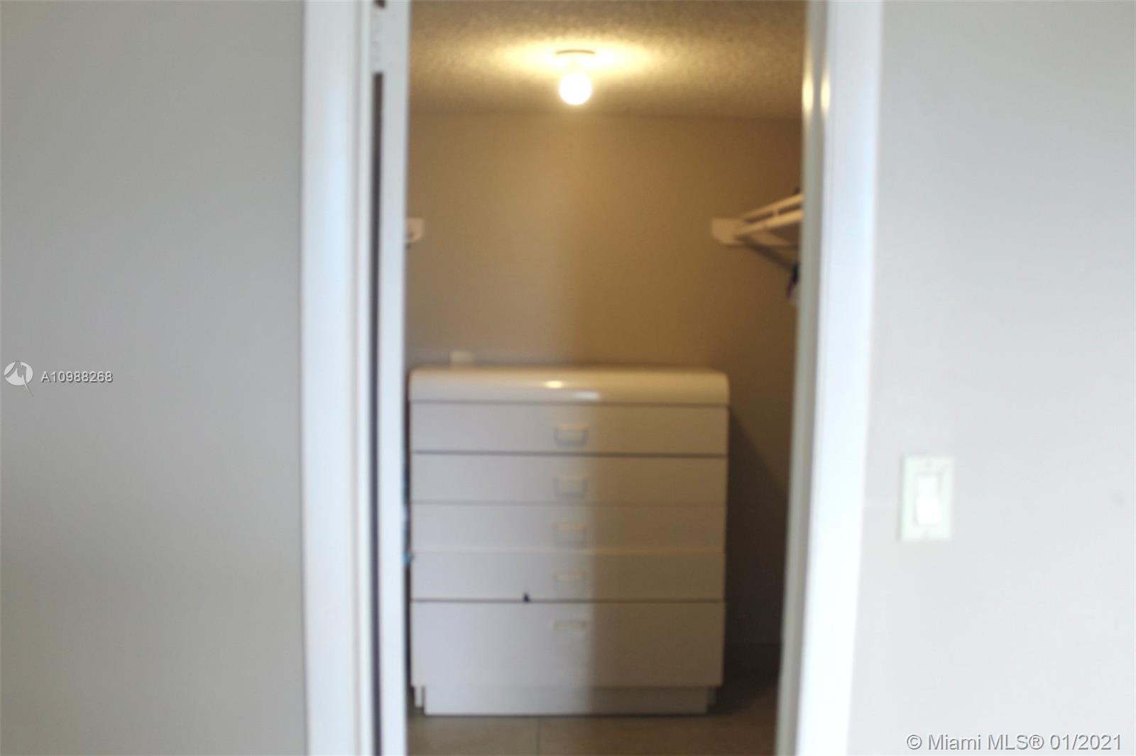 Hialeah Gardens, FL 33016,10090 NW 80th Ct #1261