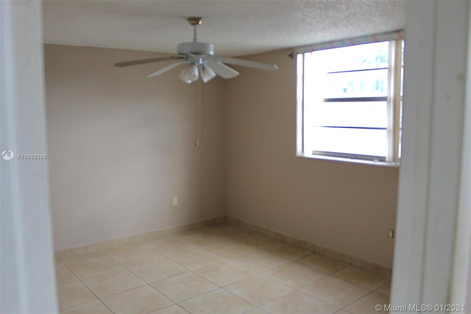 Hialeah Gardens, FL 33016,10090 NW 80th Ct #1261