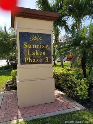 Sunrise, FL 33322,8861 Sunrise Lakes Blvd #302