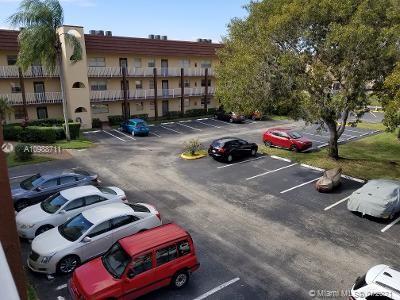 Sunrise, FL 33322,8861 Sunrise Lakes Blvd #302