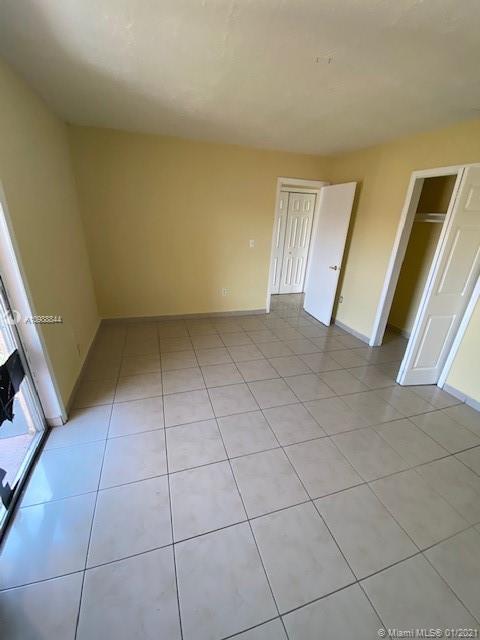 Hialeah, FL 33012,1655 W 44th Pl #541