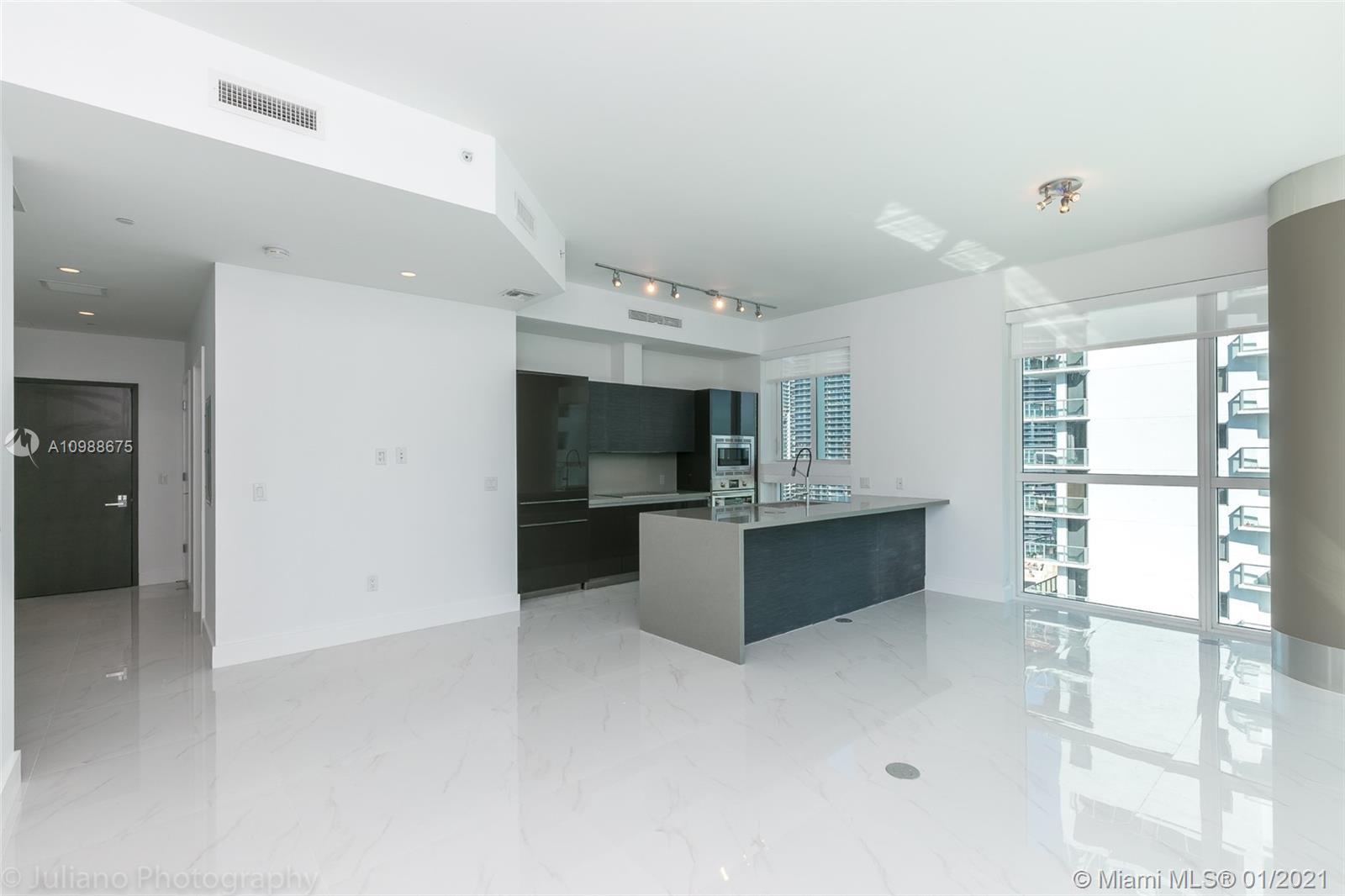 Miami, FL 33131,1080 Brickell Ave #2408