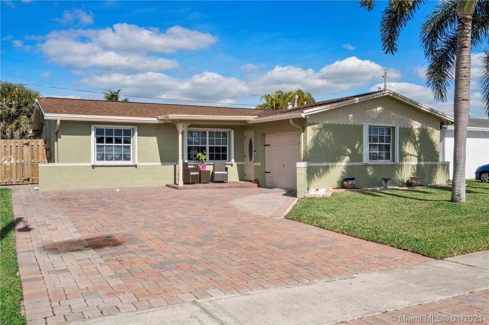 11551 NW 32nd Mnr, Sunrise, FL 33323