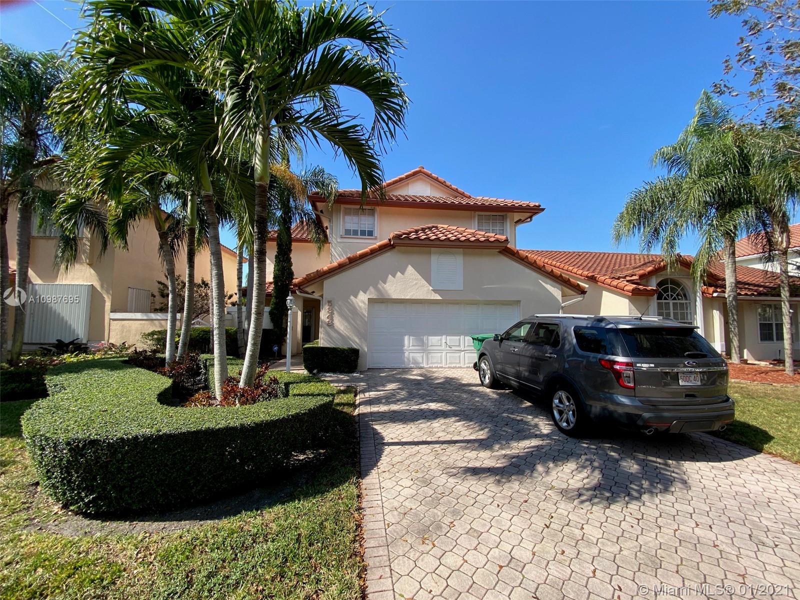 Photo 2 of 5348 106th Ct in Doral - MLS A10987695