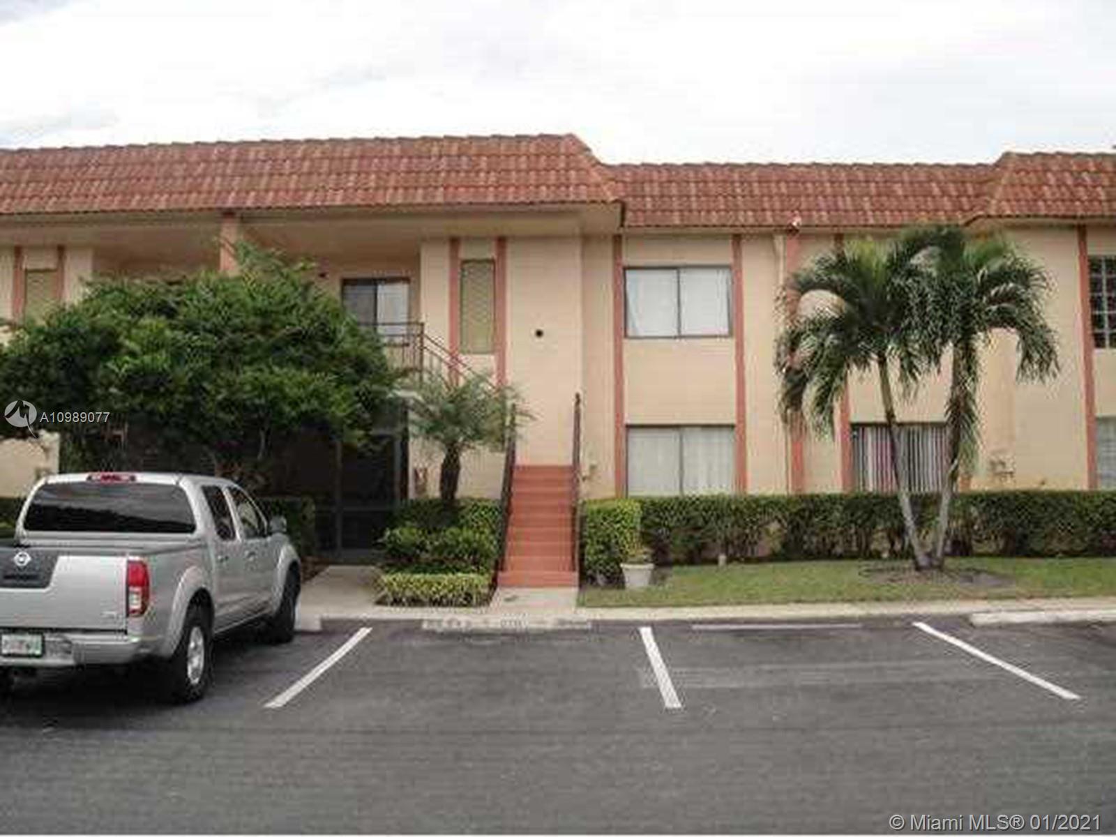 Weston, FL 33326,369 Lakeview Dr #105