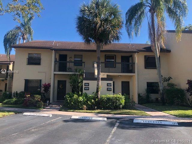 Coconut Creek, FL 33066,3275 S Carambola Cir S #3275