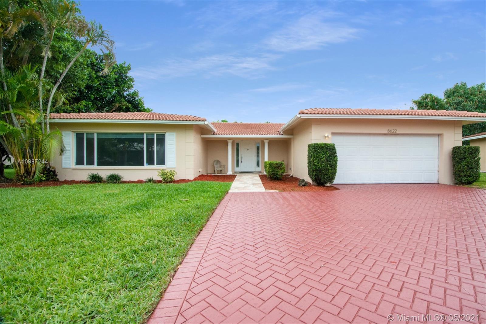 8622 NW 27th Ct, Coral Springs, FL 33065