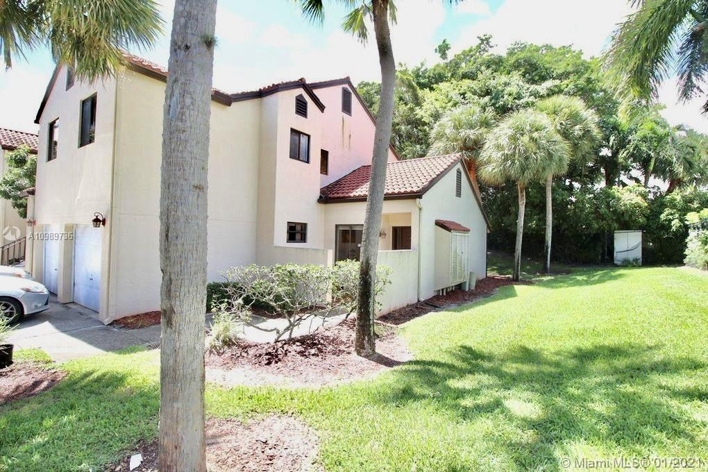 5 Via De Casas Sur #105, Boynton Beach, FL 33426