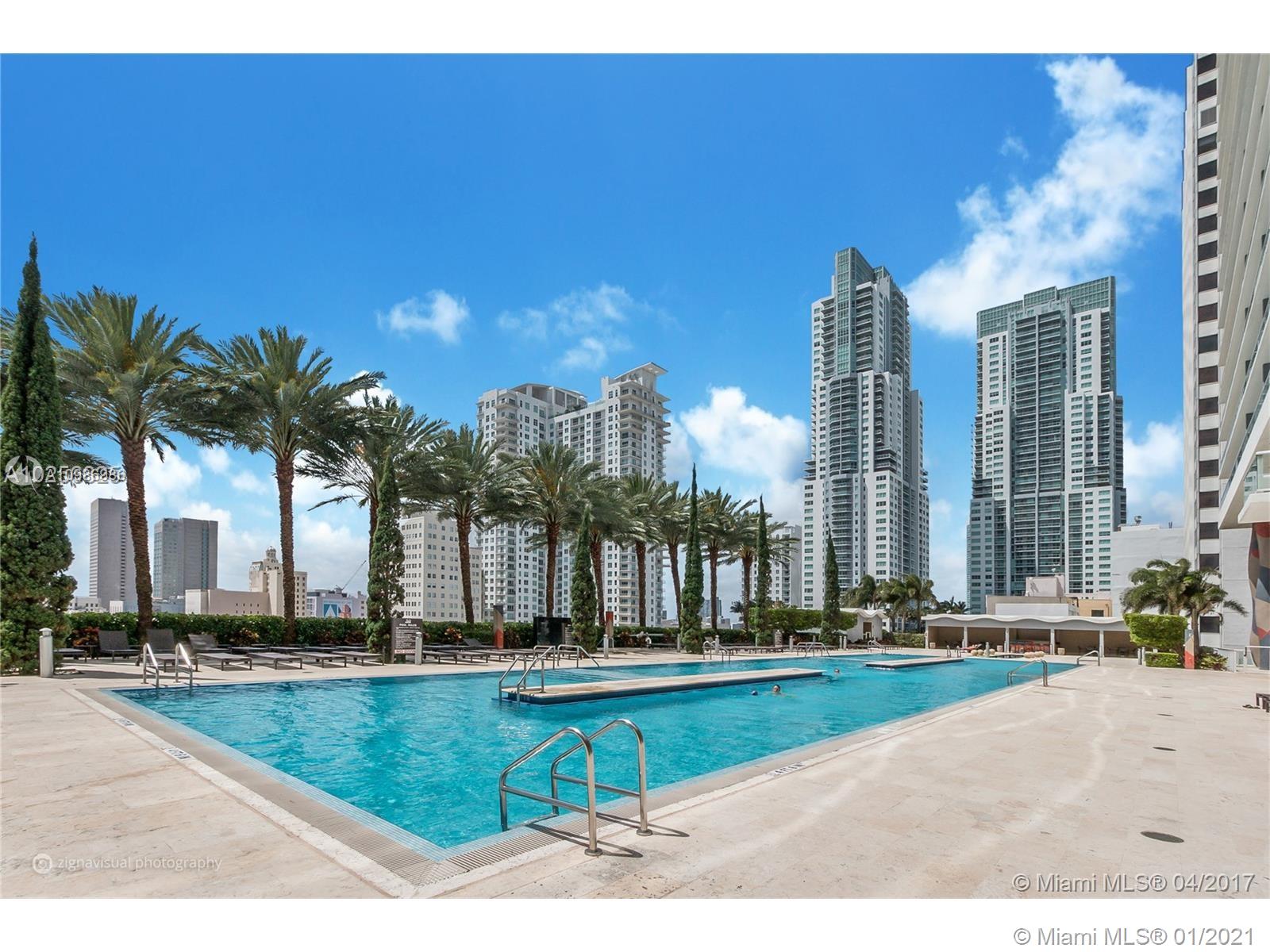 50 Biscayne Blvd #5305, Miami, FL 33132