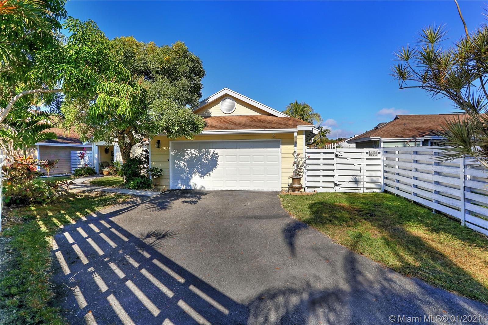 Miami, FL 33186,10016 SW 139th Pl