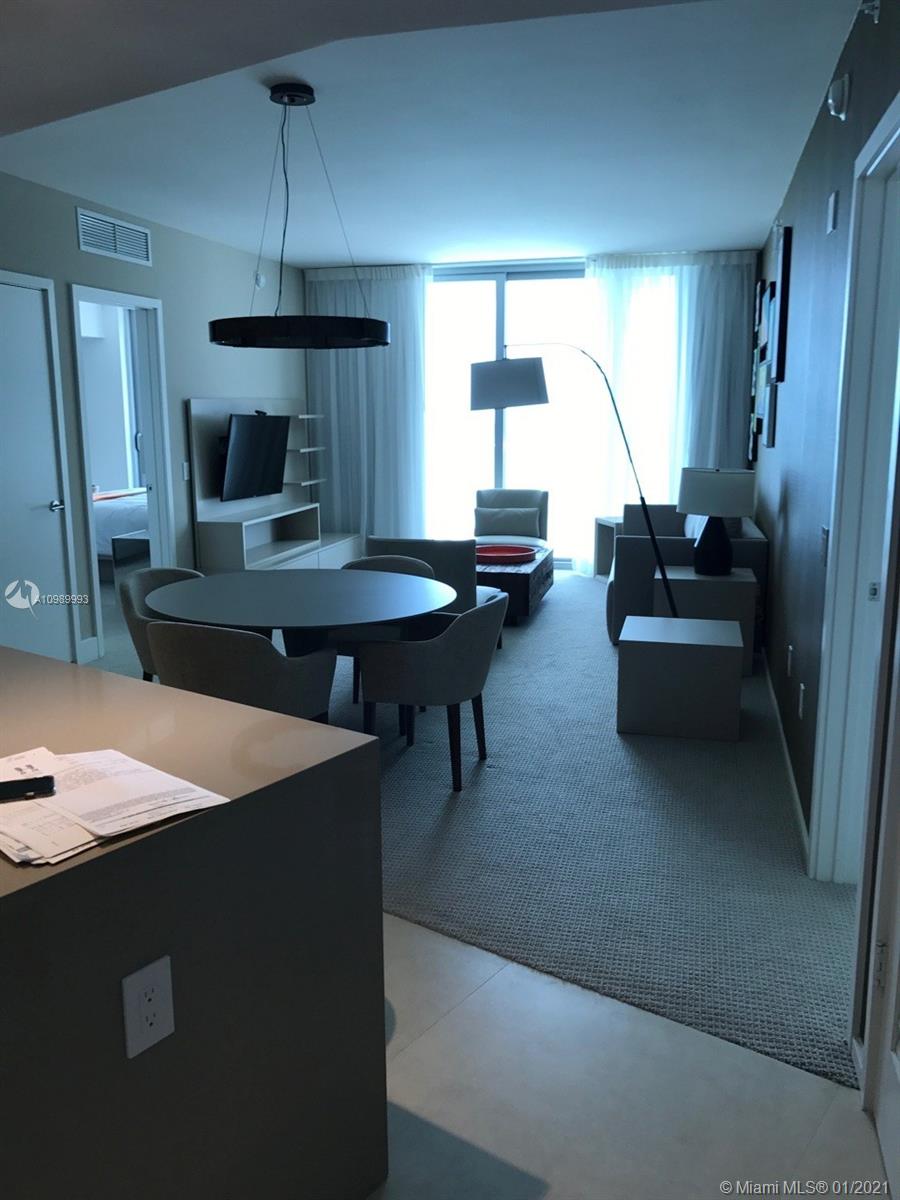 Hollywood, FL 33019,4111 S Ocean Dr #1805