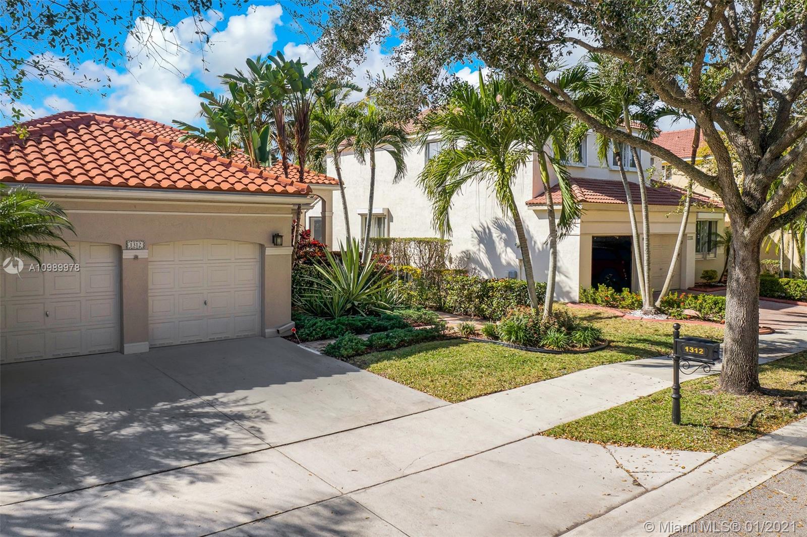 Weston, FL 33326,1312 Camellia Cir