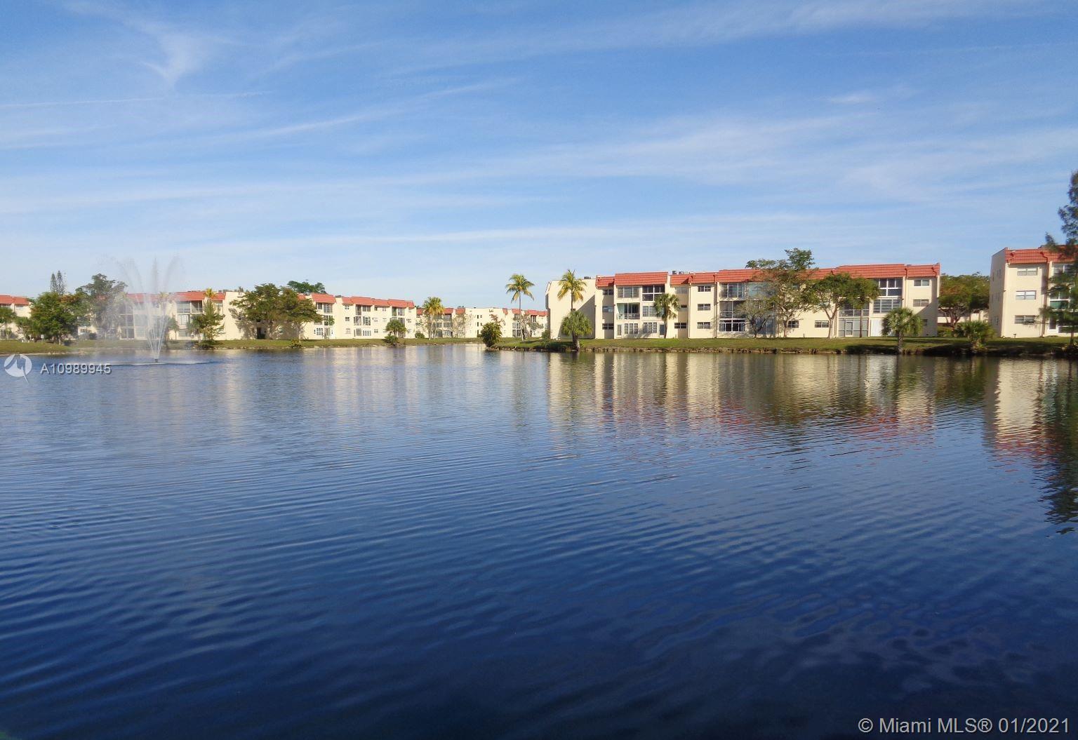 Sunrise, FL 33322,2950 W Sunrise Lakes Dr #311