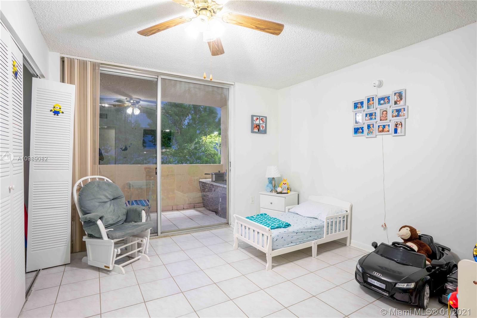 Hialeah, FL 33012,4675 W 18th Ct #211