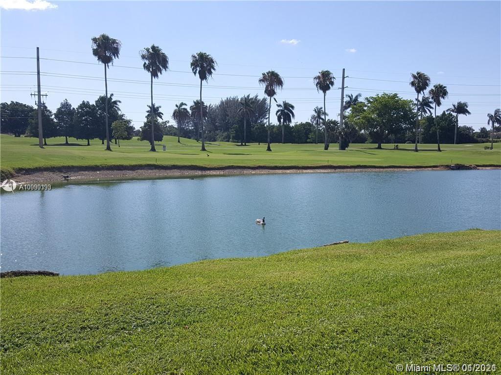 Pembroke Pines, FL 33025,9220 S Hollybrook Lake Dr #104