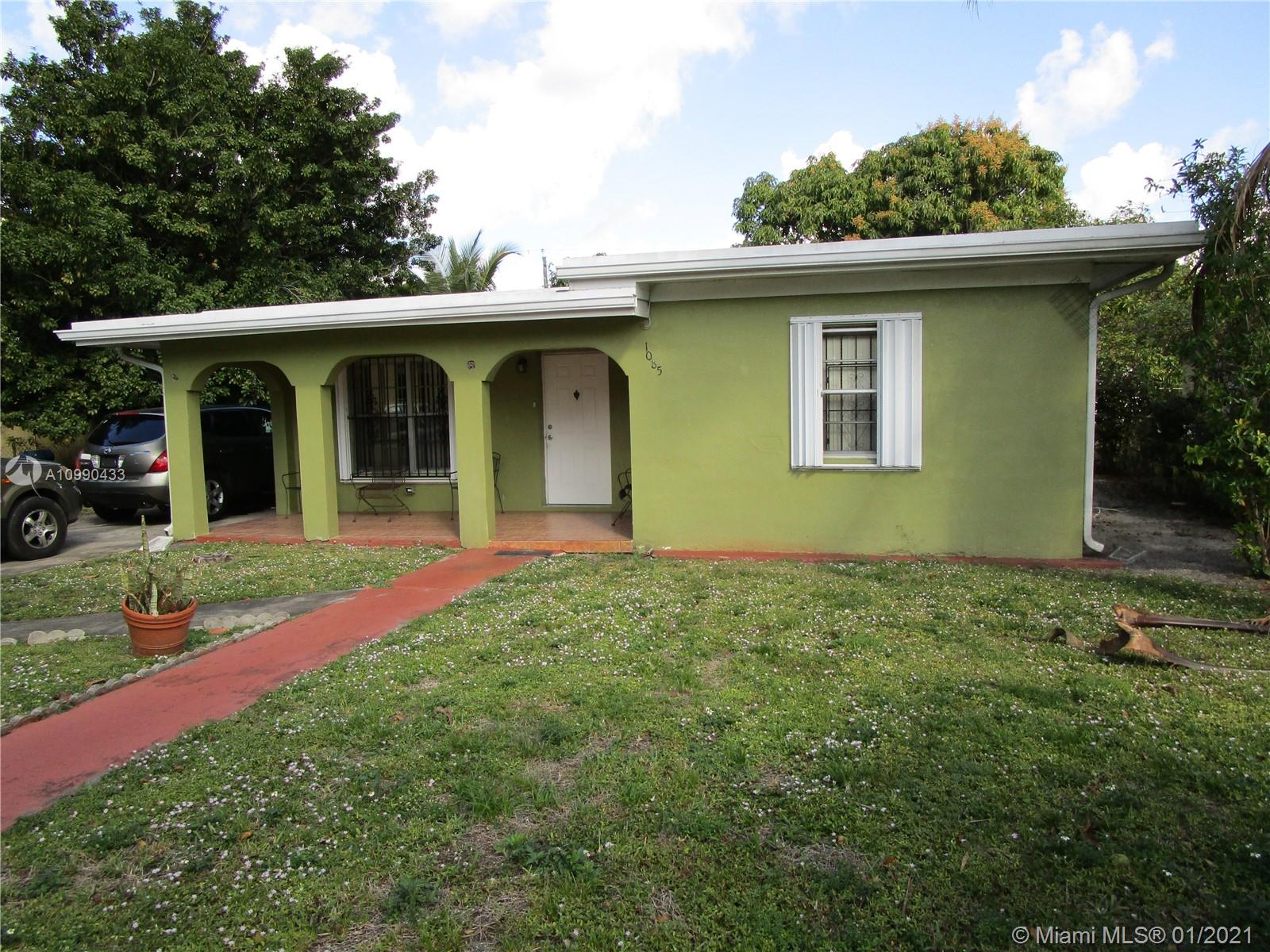 1085 NW 123rd St, North Miami, FL 33168