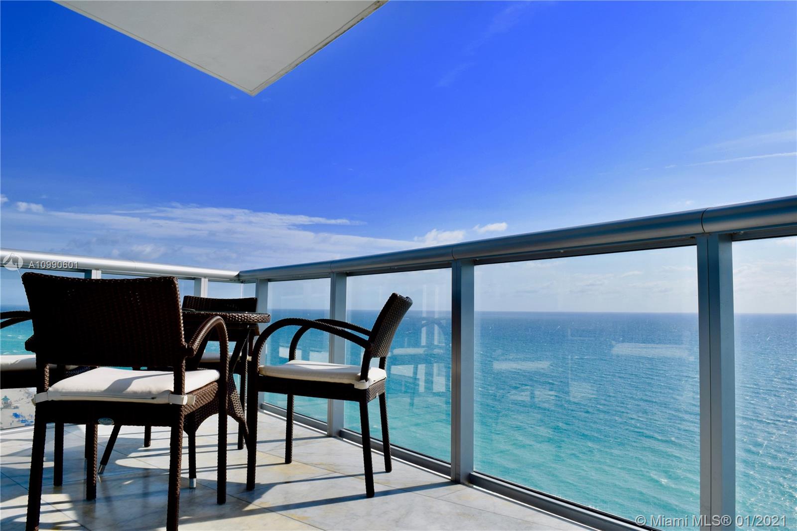 17001 Collins Ave #2307, Sunny Isles Beach, FL 33160