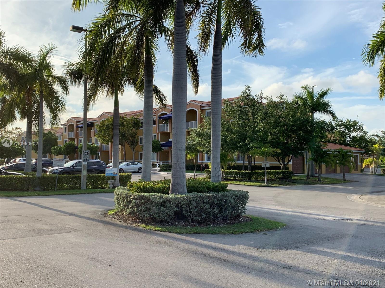 Cutler Bay, FL 33189,20950 SW 87th Ave #102