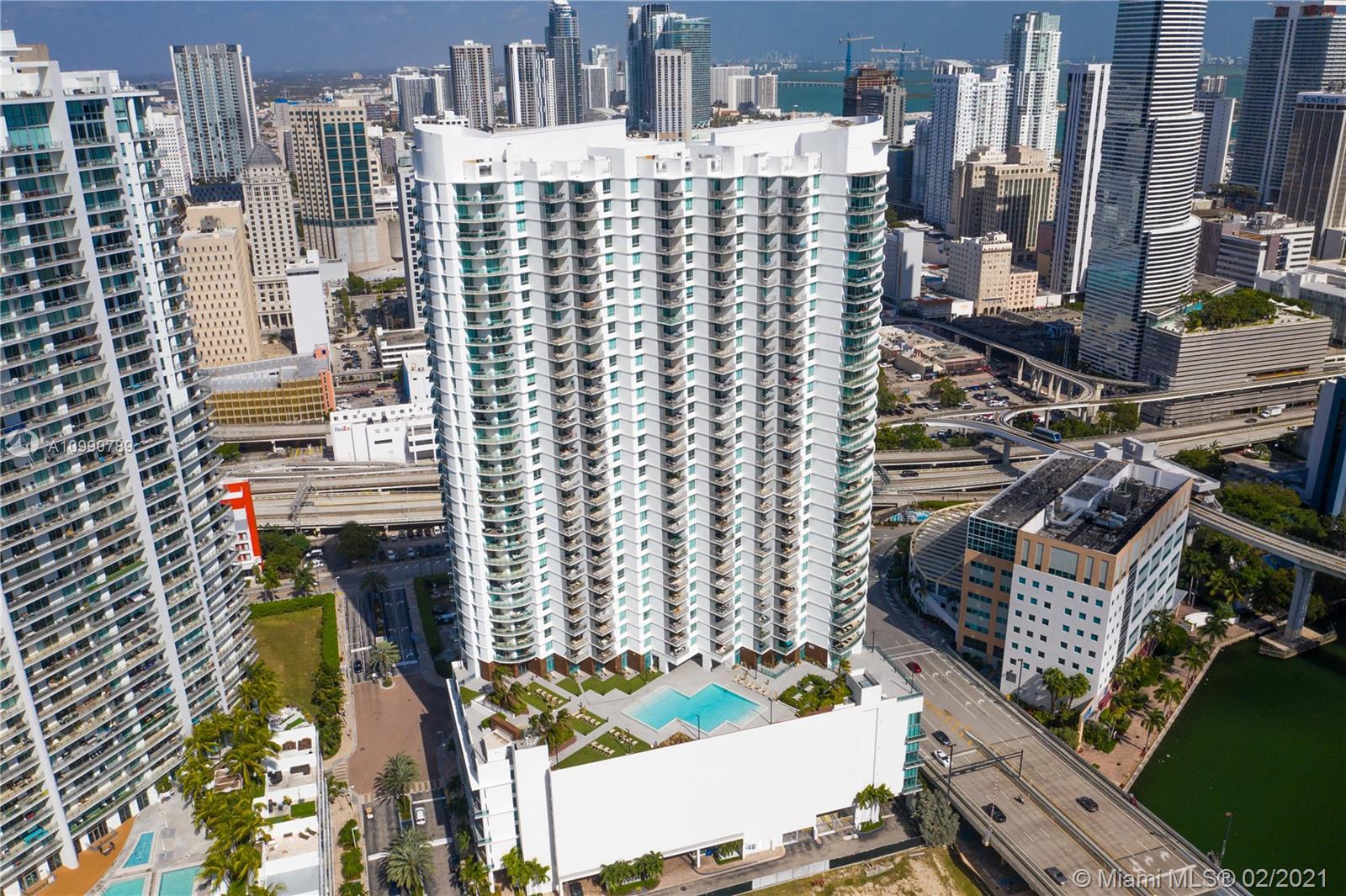 350 S Miami Ave #3906, Miami, FL 33130