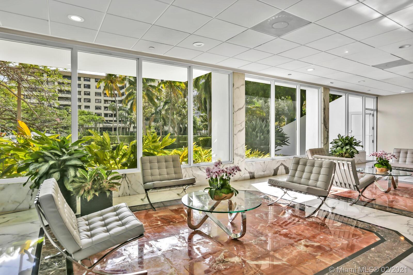 Key Biscayne, FL 33149,155 Ocean Lane Dr #201