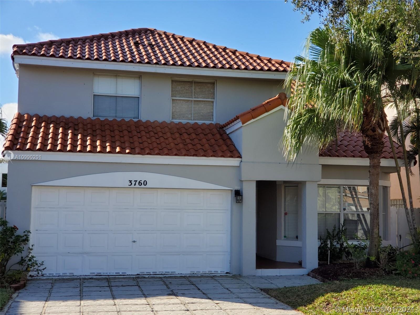 3760 Amalfi Dr, Hollywood, FL 33021