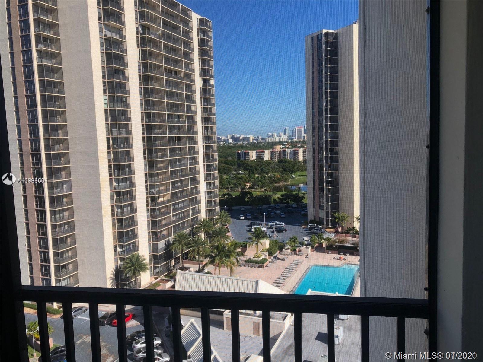 20335 W Country Club #1502, Aventura, FL 33180