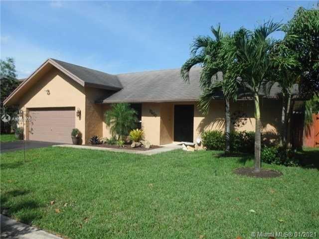 2400 NW 103rd Ave, Pembroke Pines, FL 33026