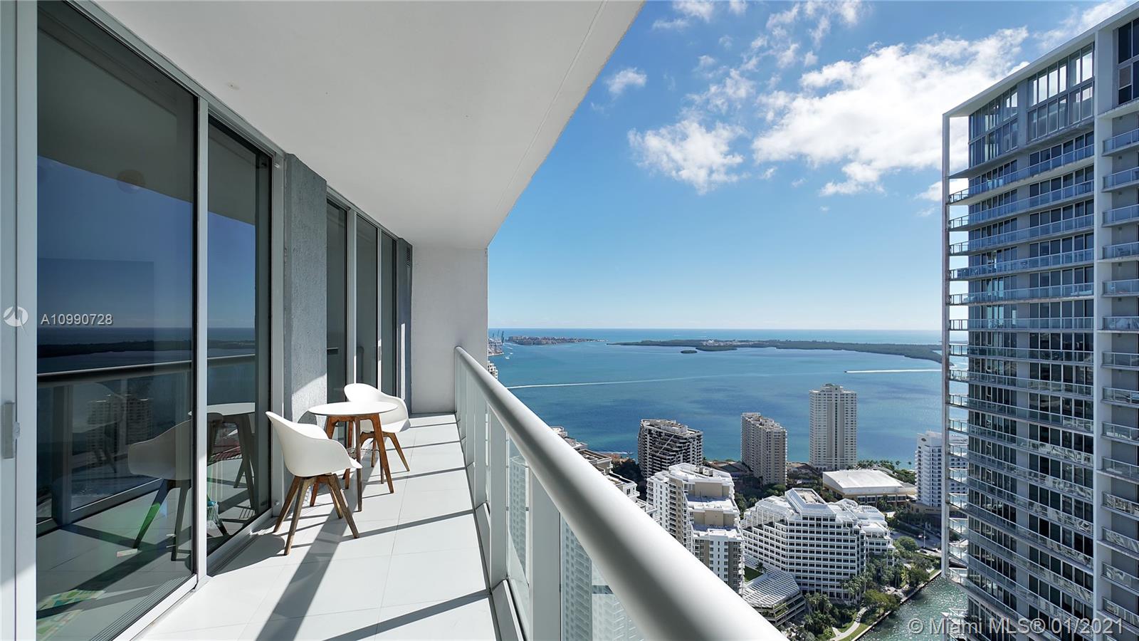 475 Brickell Ave #5109, Miami, FL 33131