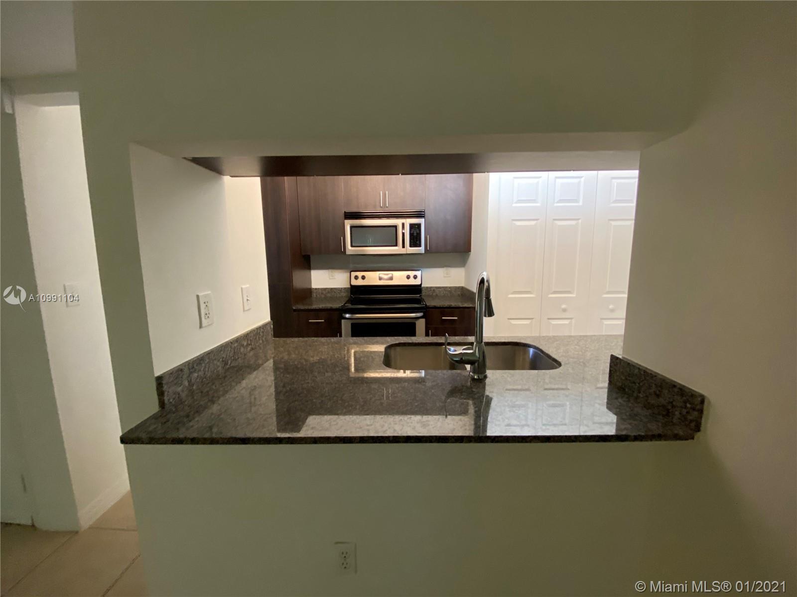 Miami, FL 33196,9710 Hammocks Blvd #104-31