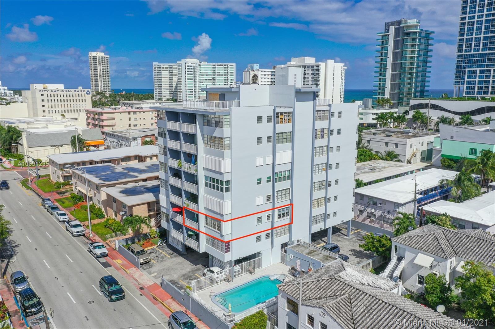 Miami Beach, FL 33141,6855 Abbott Ave #302