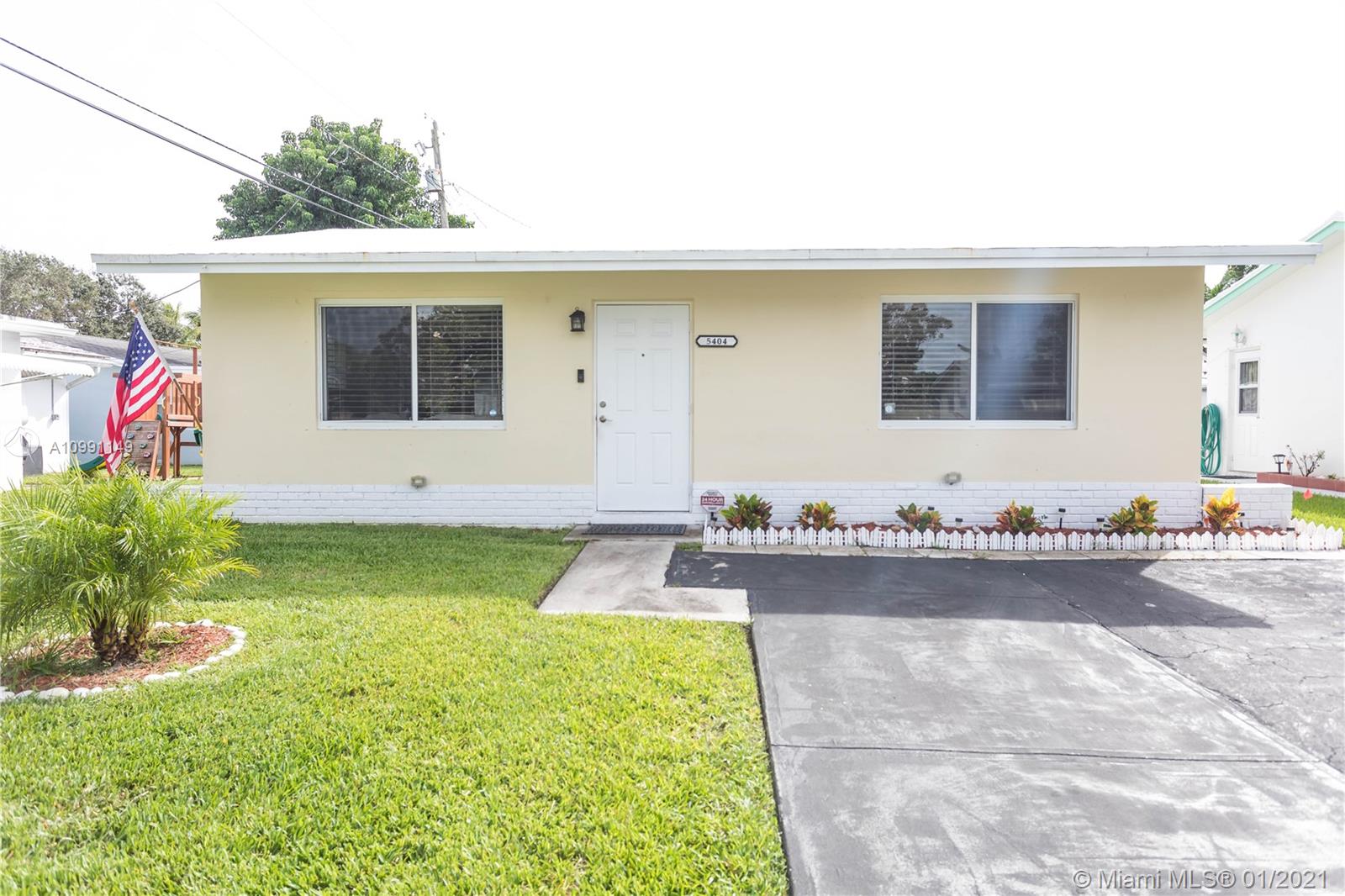 5404 NW 26th Ave, Tamarac, FL 33309