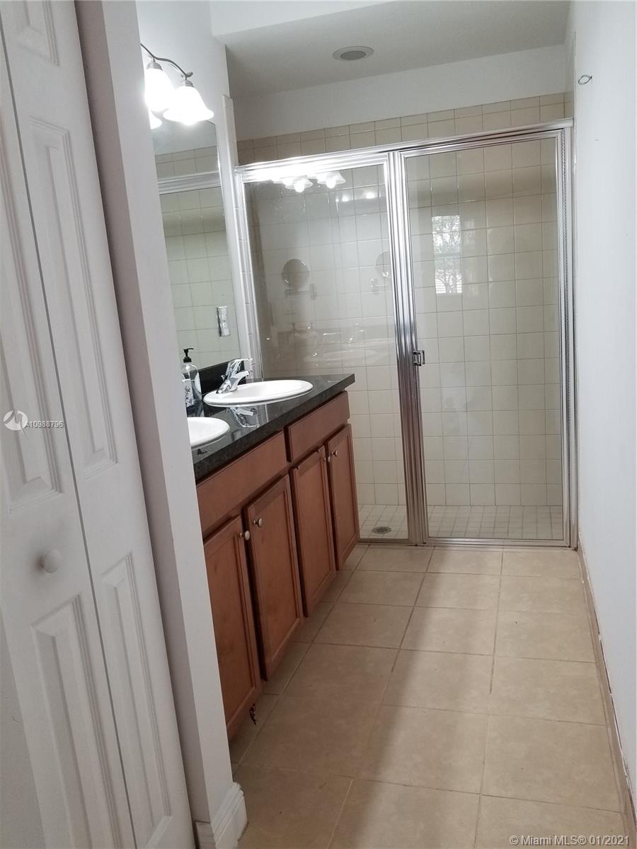 Pembroke Pines, FL 33027,991 SW 147th Ave #2513