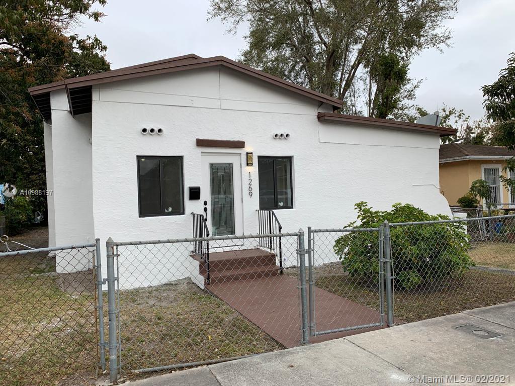 1269 NW 44th St, Miami, FL 33142