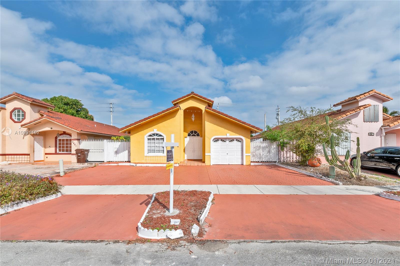 Hialeah, FL 33018,3423 W 75th Pl